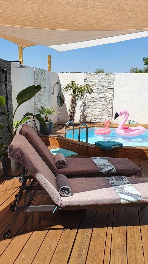 Le Petit Coin De Provence Bed & Breakfast Beaucaire  Exterior photo