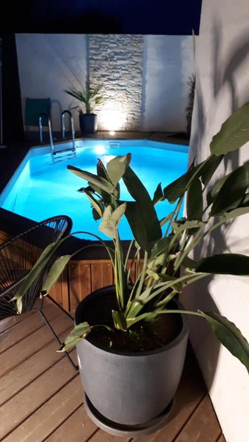 Le Petit Coin De Provence Bed & Breakfast Beaucaire  Exterior photo