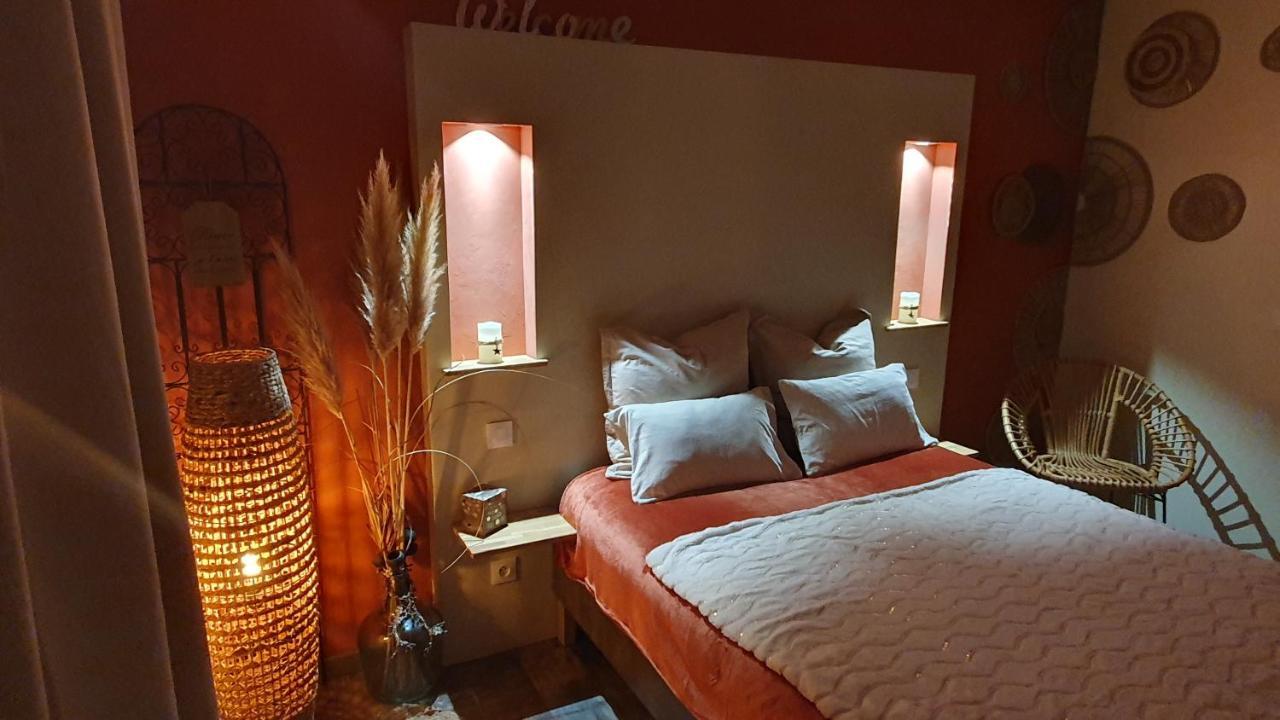 Le Petit Coin De Provence Bed & Breakfast Beaucaire  Exterior photo